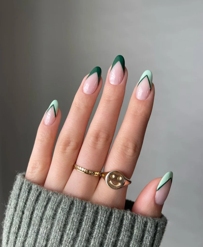 Green-and-Pink-Geometric-Nail-Art.webp
