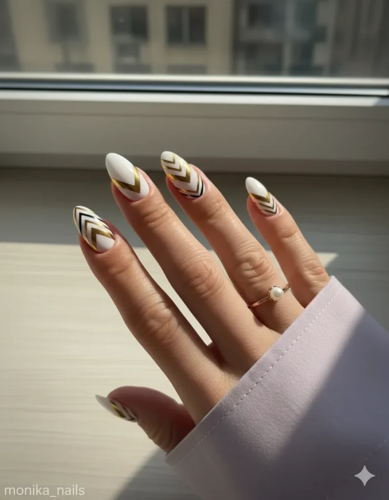 White-Chevron-Nails.webp

