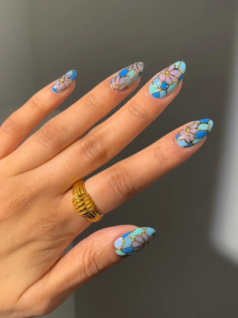 Floral-Stained-Glass-Nails.webp
